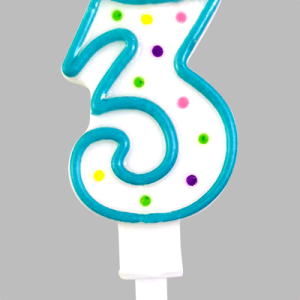 Kaars op houder no.3